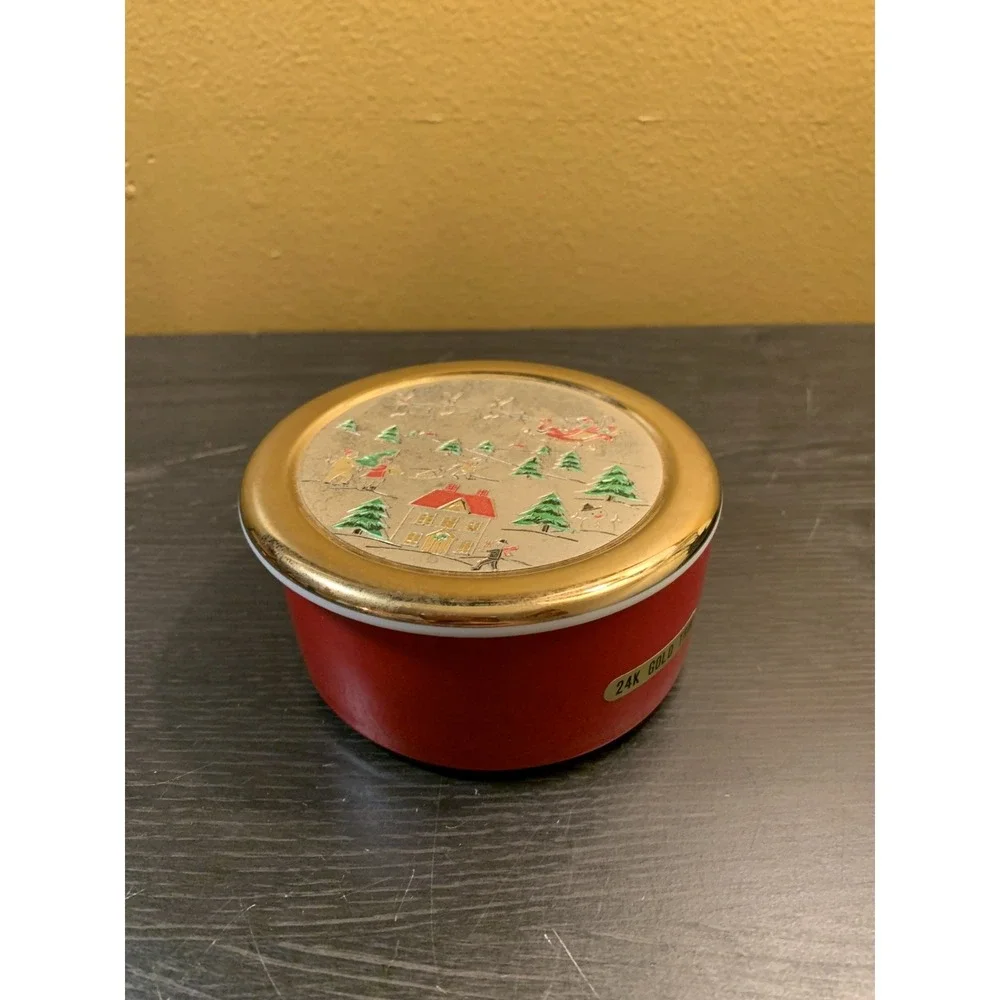 Jamestown China Christmas Chokin Covered Trinket Box Santa~Japan‎ 24k gold trim